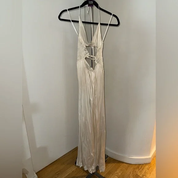 Bec + Bridge Santal Halter Maxi Dress in Ivory - eharrisgallery.com